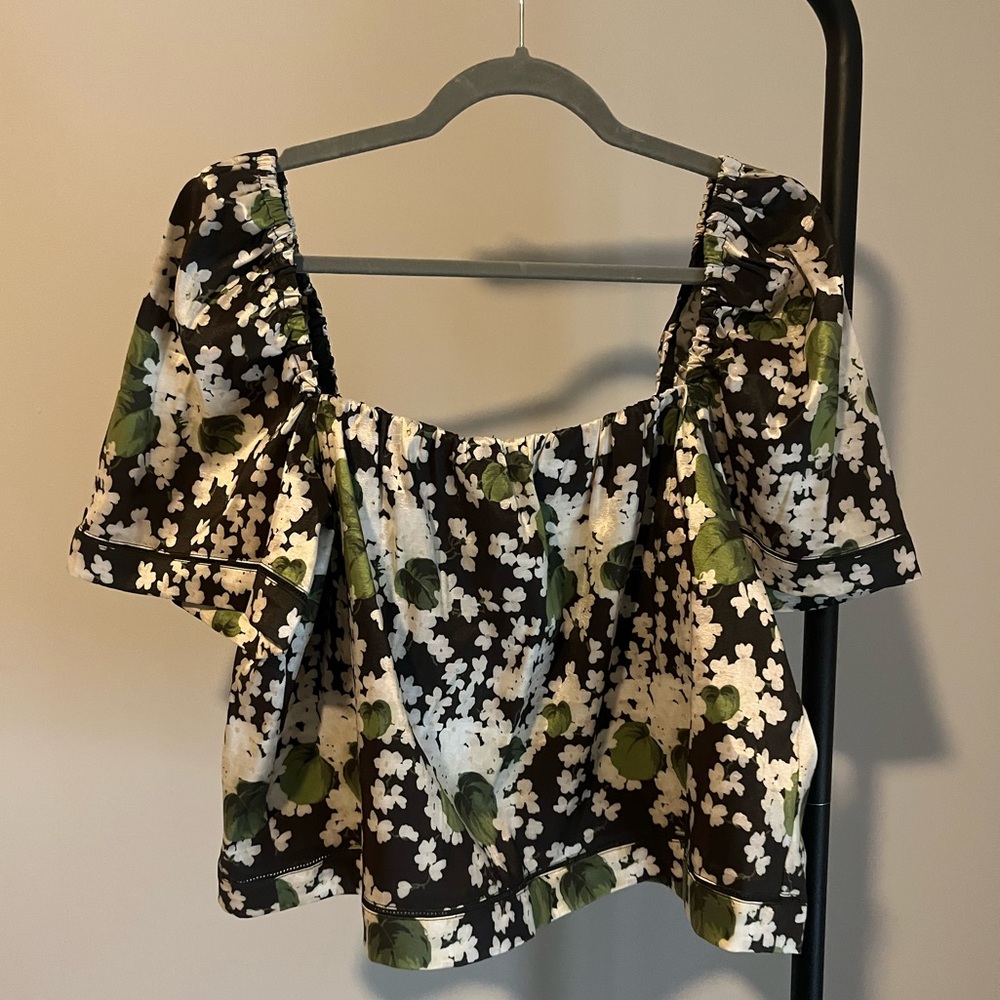 Tuckernuck Square Neck Hydrangea Top NWT